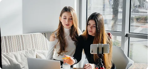 Bloggers & Publishers